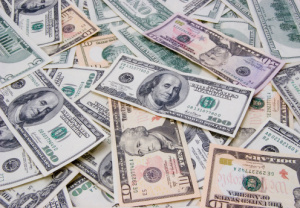 Treasury Agency Struggles to Change Paper Money
