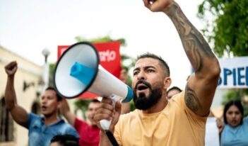 Are Government Restrictions on AI Constitutional?