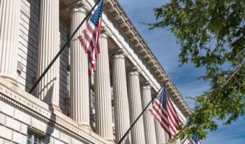 When Should Policymakers Consider Voluntary Regulation?